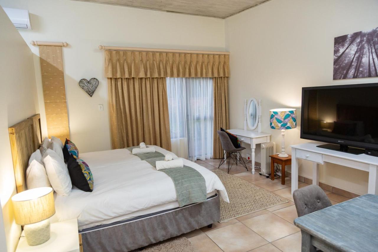 Glen Maine Guest House Pretoria-Noord Esterno foto