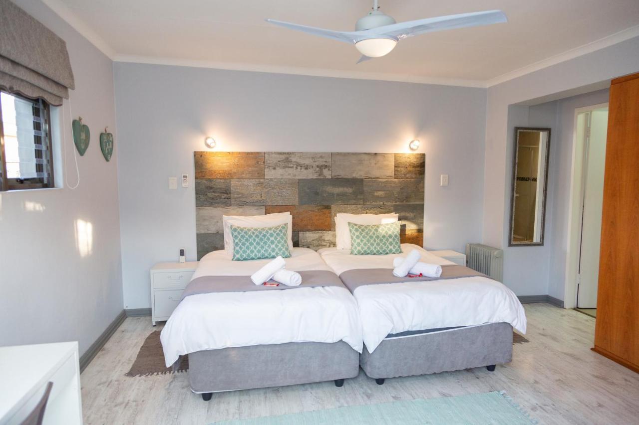 Glen Maine Guest House Pretoria-Noord Esterno foto