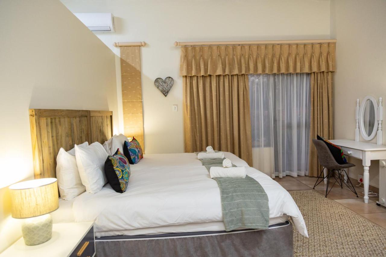 Glen Maine Guest House Pretoria-Noord Esterno foto