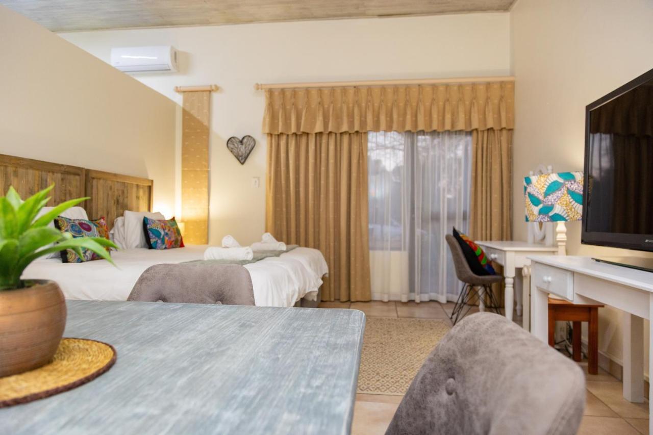 Glen Maine Guest House Pretoria-Noord Esterno foto