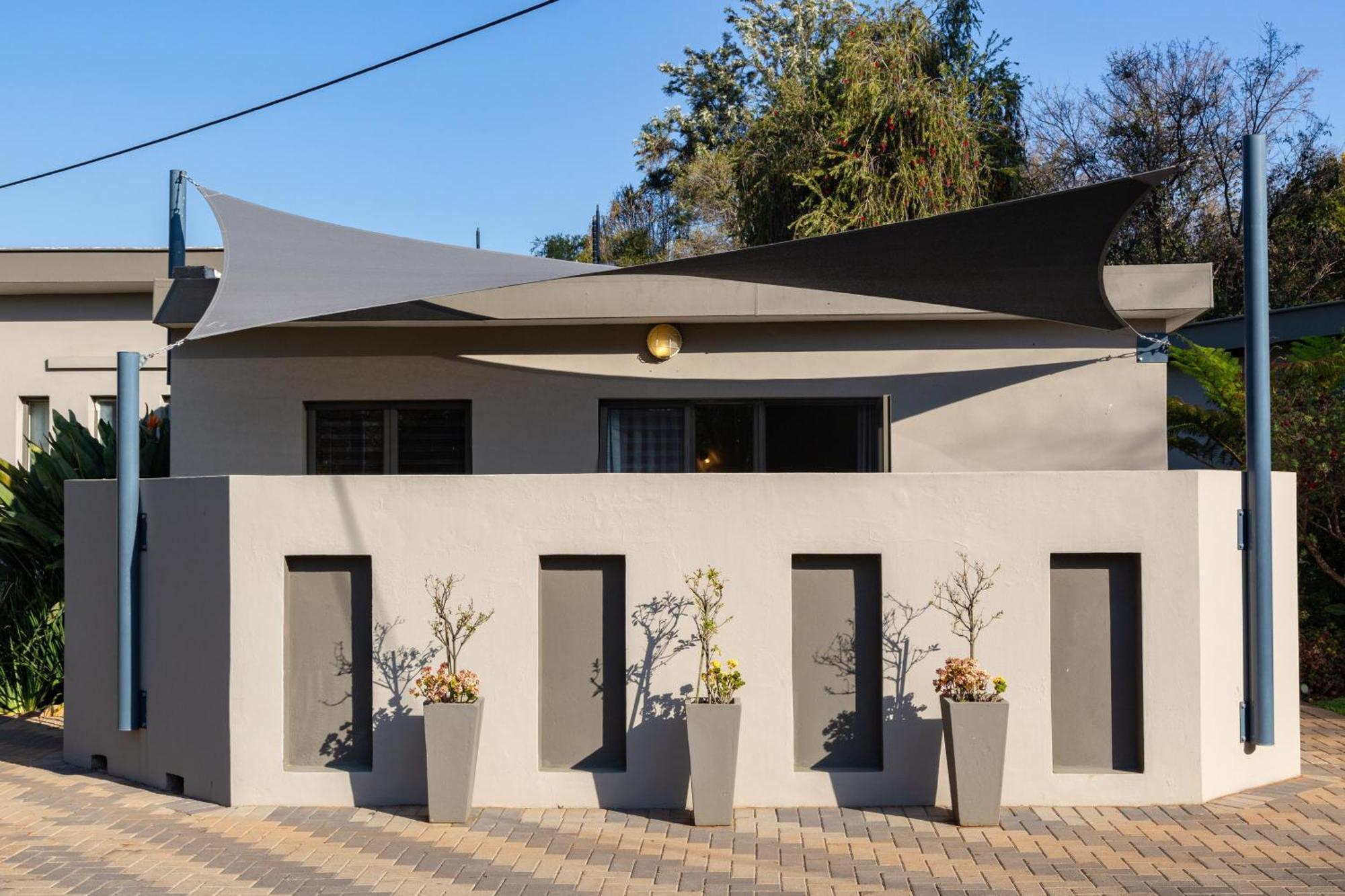Glen Maine Guest House Pretoria-Noord Esterno foto